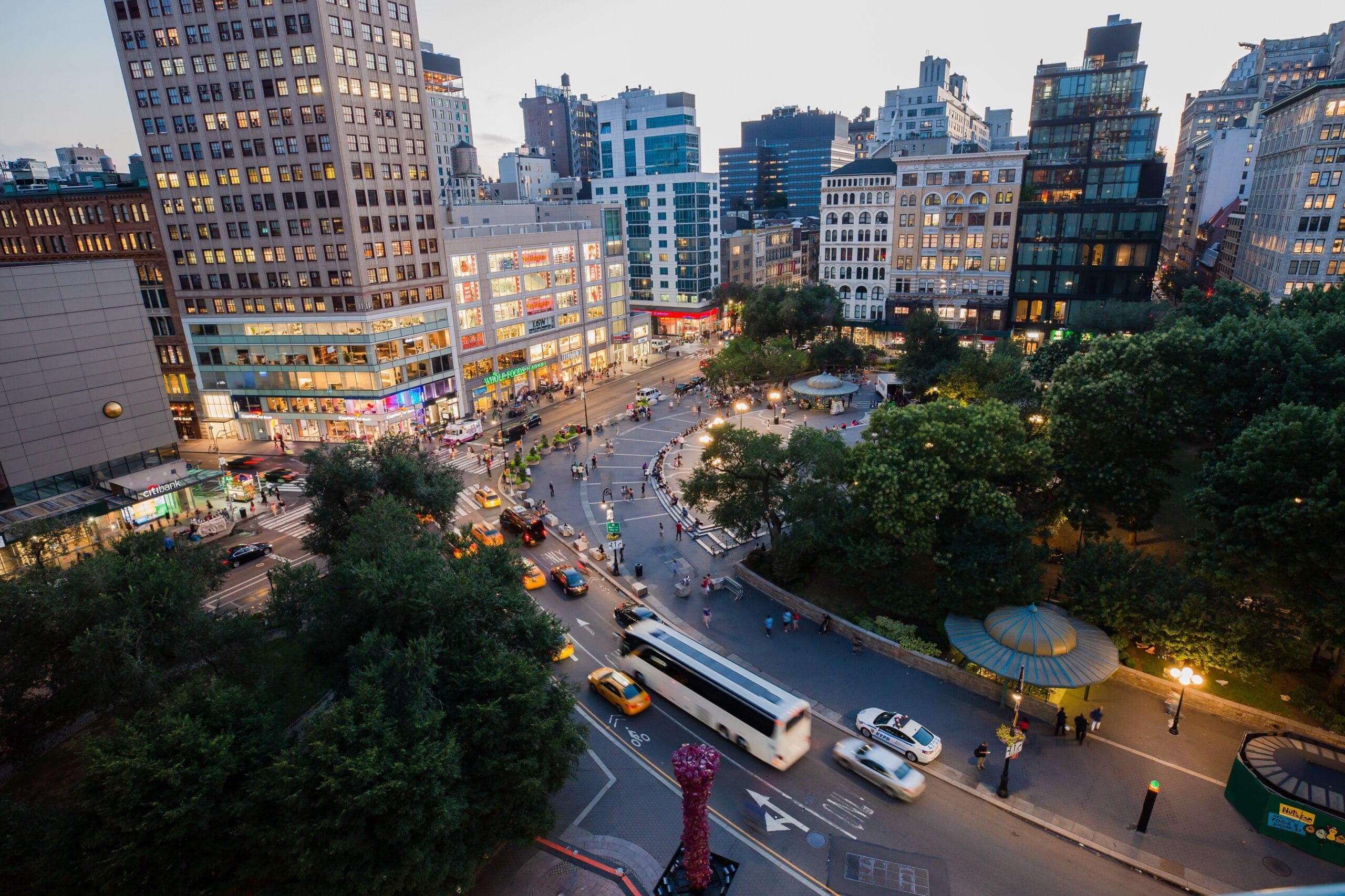 0460_USP_Aug9_SummerInTheSq